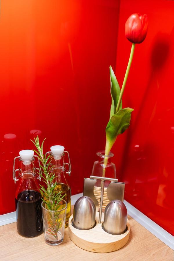 Sara-Lux Apartman Nyarliget エクステリア 写真
